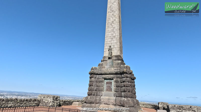 The obelisk at the top of One Tree Hill in Auckland, NZ - Woodward Culture