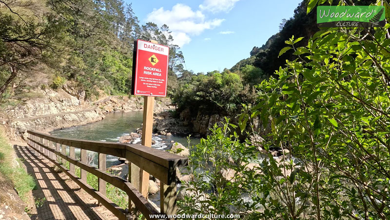 Rockfall Risk Area sign in the Karangahake Gorge, New Zealand - Woodward Culture